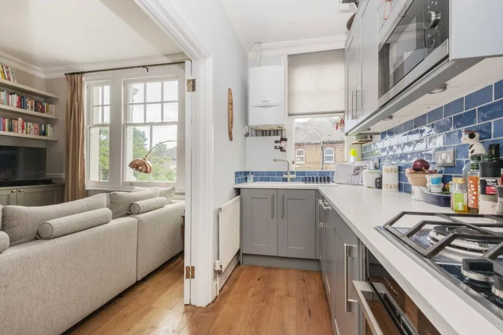 2 bedroom flat for rent