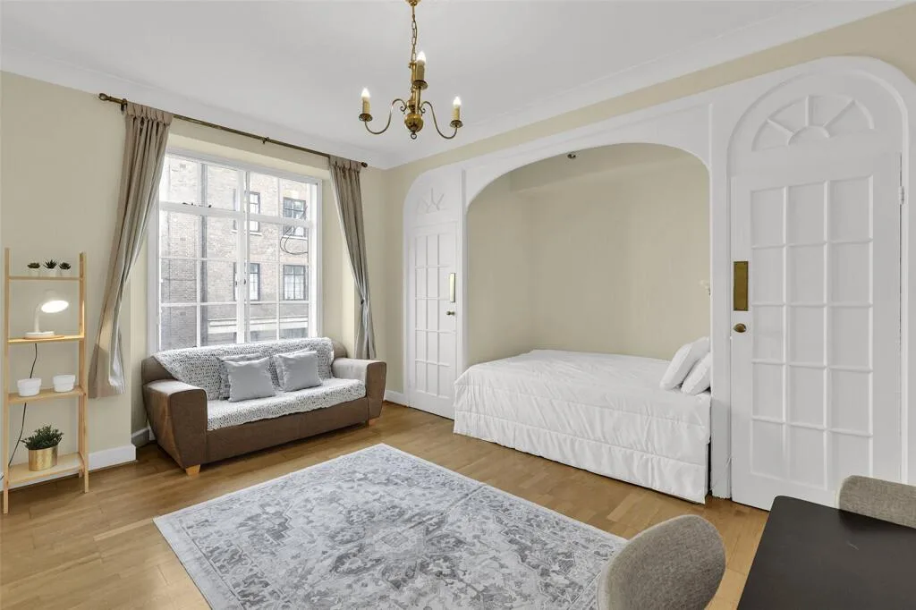 Studio apartment for rent