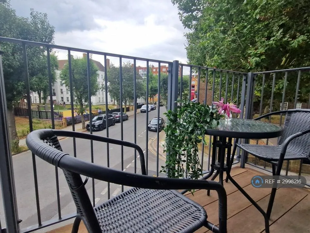2 bedroom flat for rent