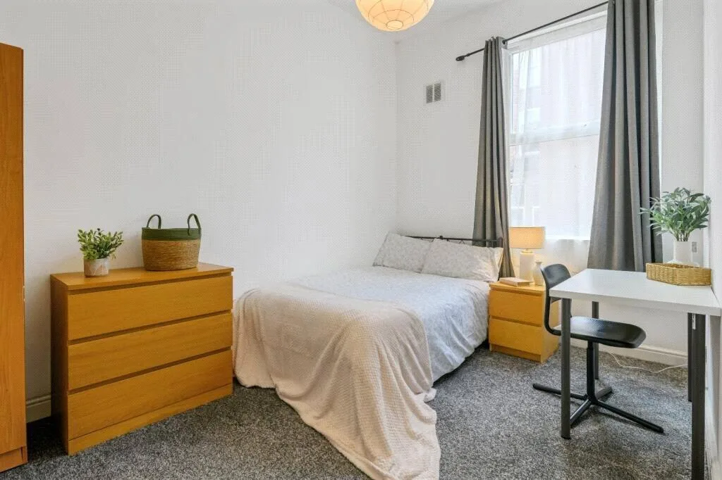 4 bedroom apartment for rent