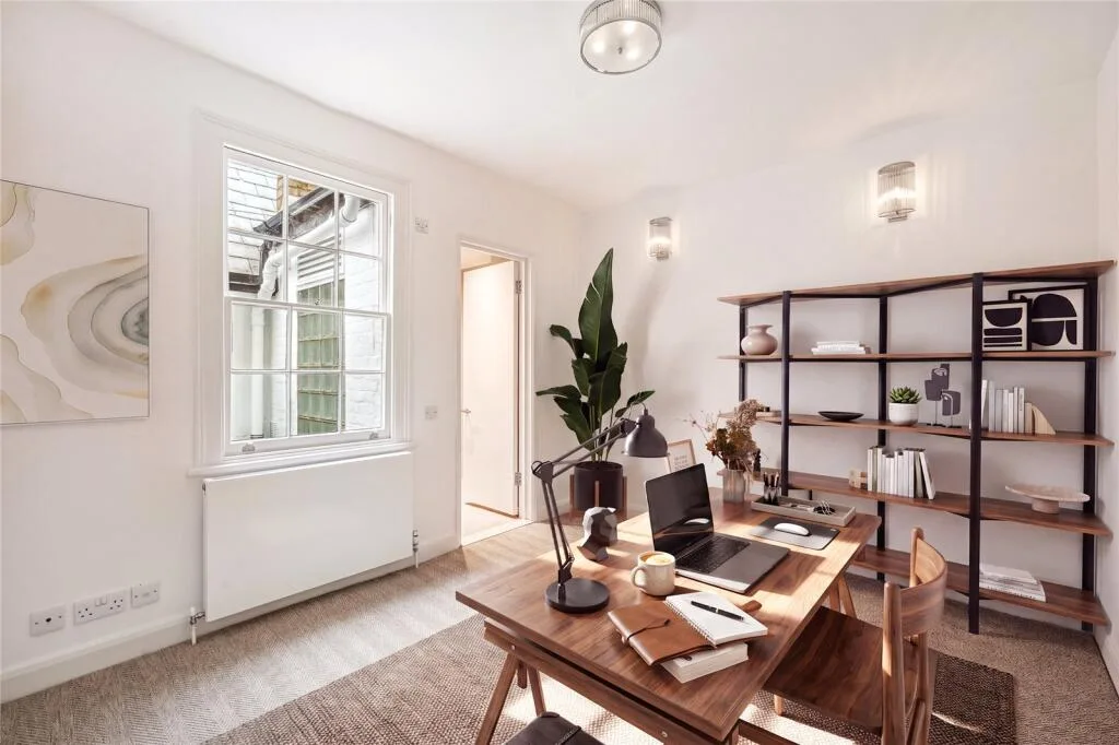 5 bedroom terraced house for rent