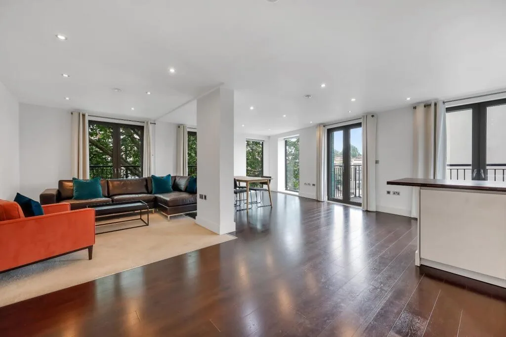 2 bedroom flat for rent