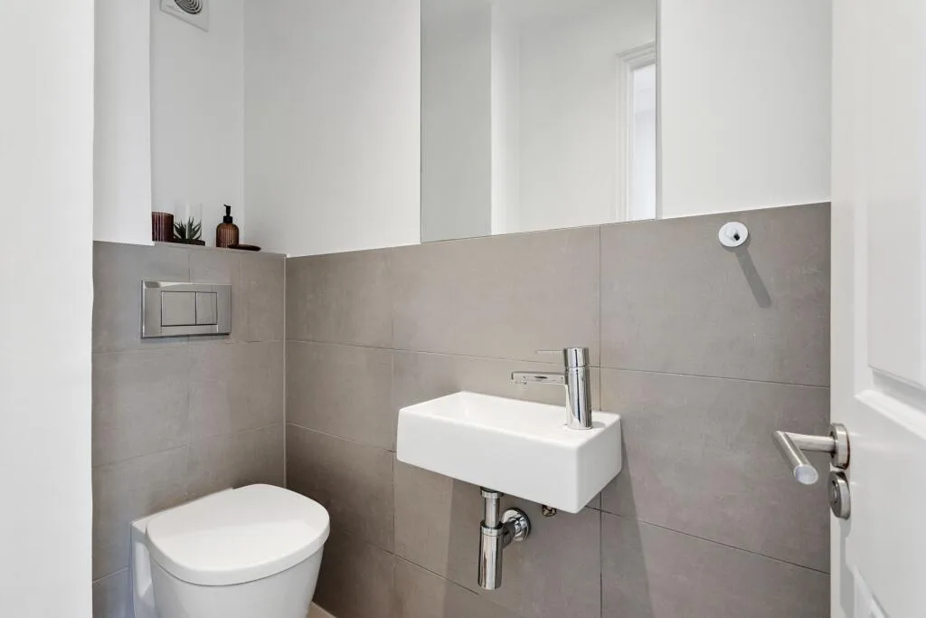 2 bedroom ground floor flat for rent