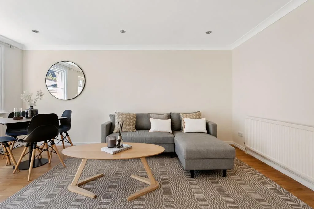2 bedroom ground floor flat for rent