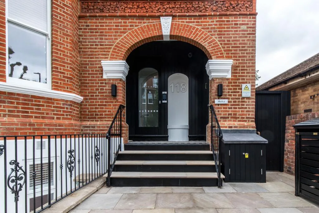 Studio flat for rent