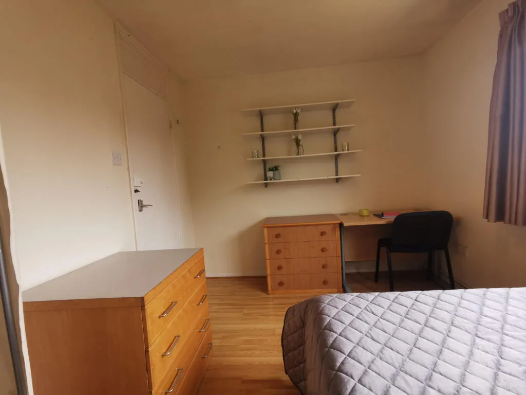 5 bedroom house for rent