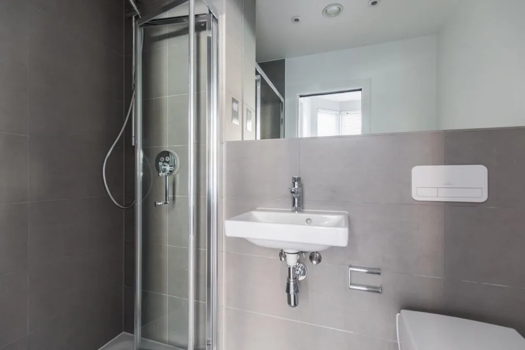 Ground floor studio flat for rent