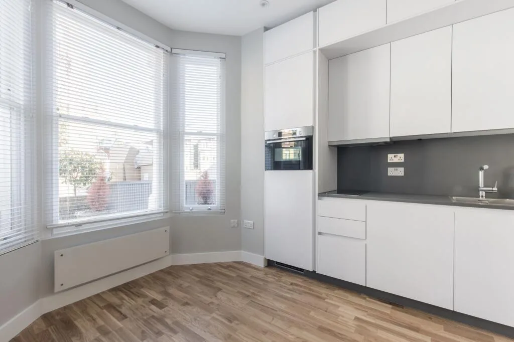 Ground floor studio flat for rent