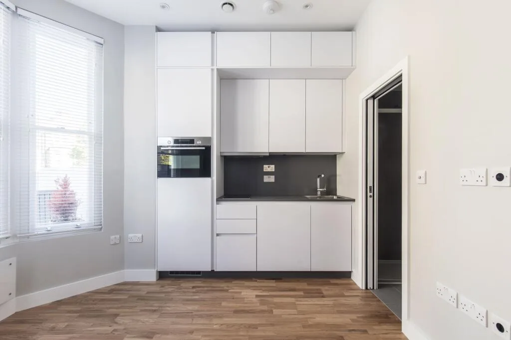Ground floor studio flat for rent