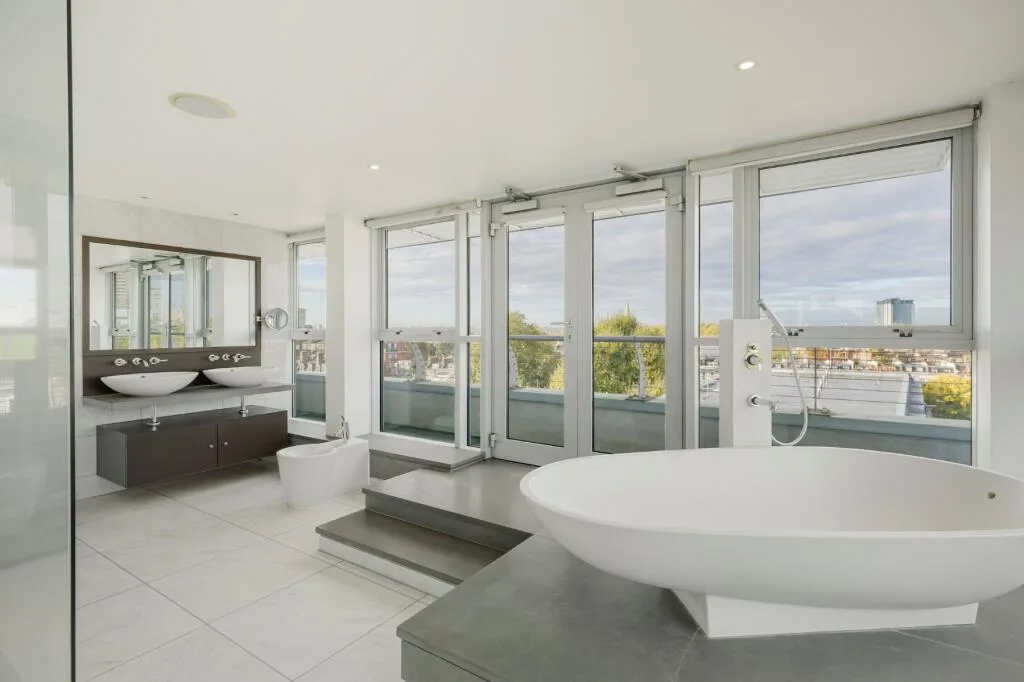 4 bedroom duplex for rent