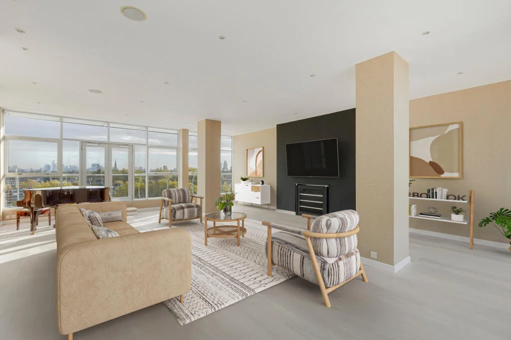 4 bedroom duplex for rent