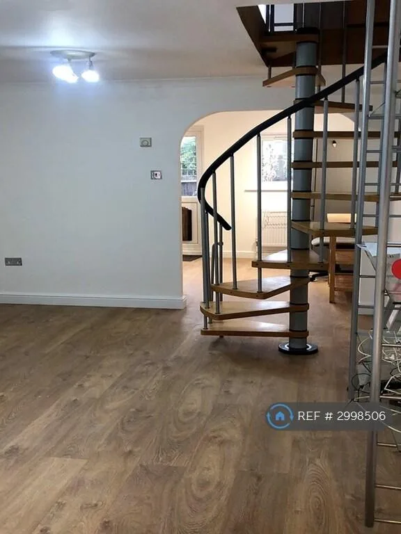 2 bedroom terraced house for rent
