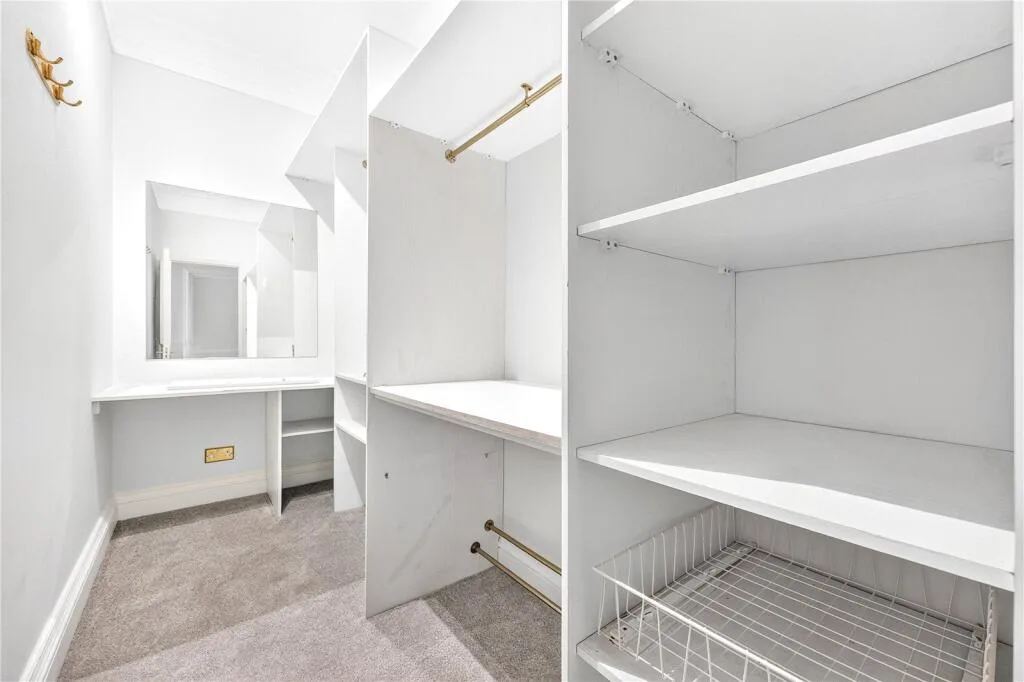 4 bedroom apartment for rent