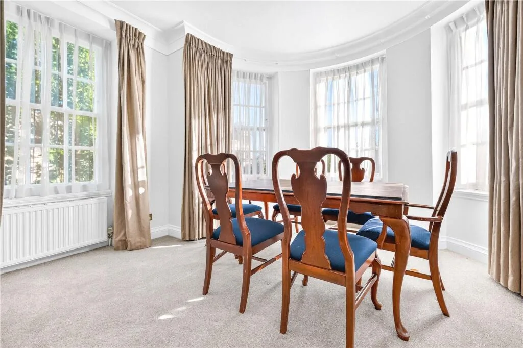 4 bedroom apartment for rent