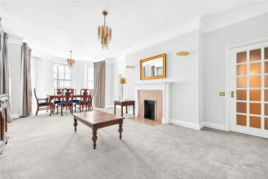 4 bedroom apartment for rent