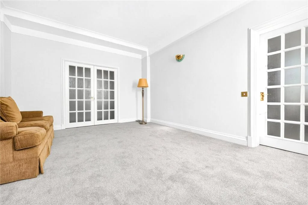 4 bedroom apartment for rent