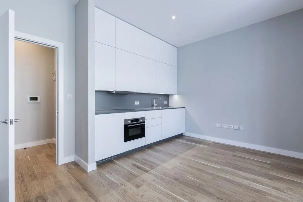 Ground floor studio flat for rent