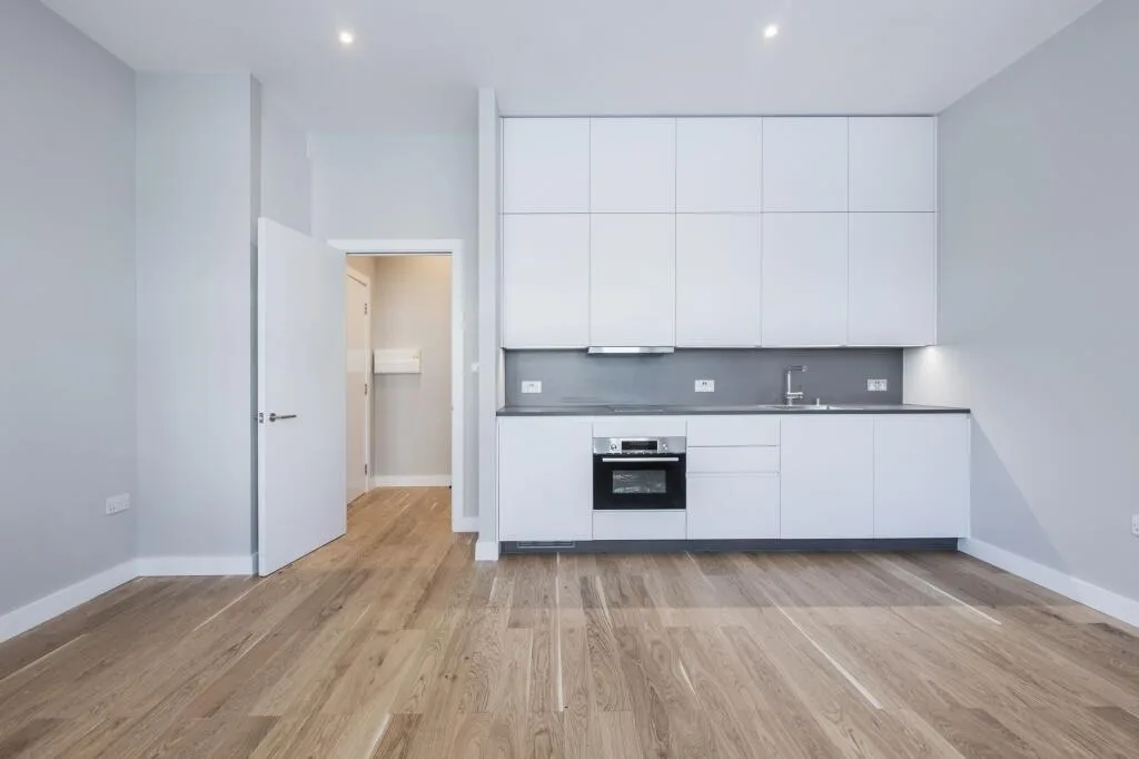 Ground floor studio flat for rent
