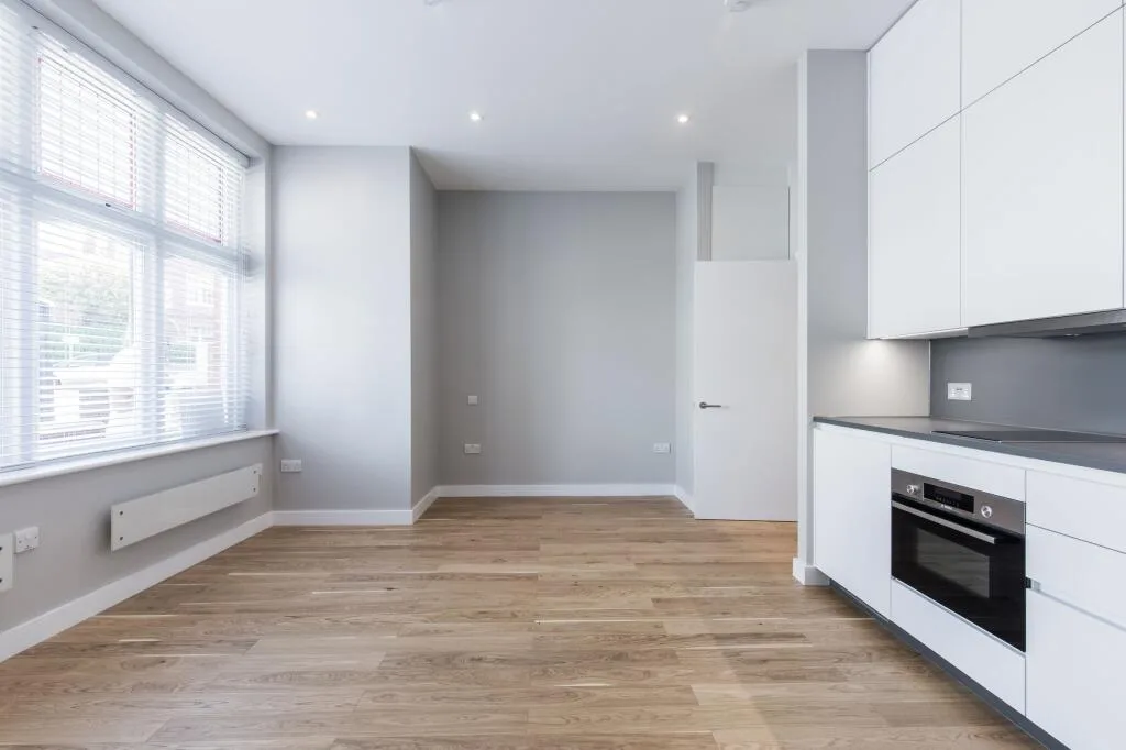 Ground floor studio flat for rent