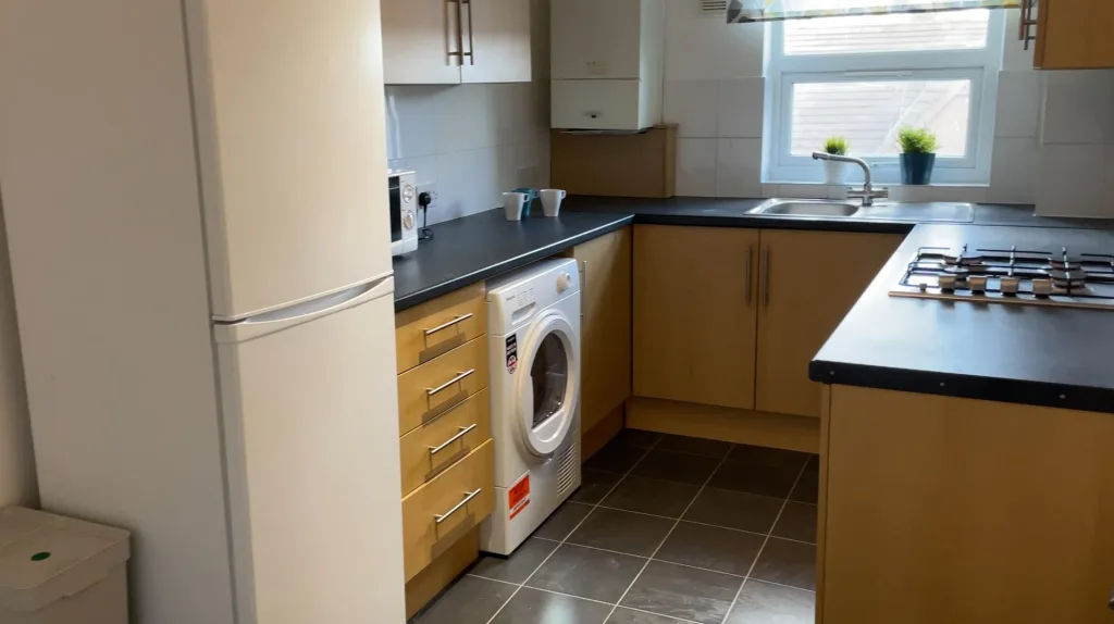 2 bedroom flat for rent