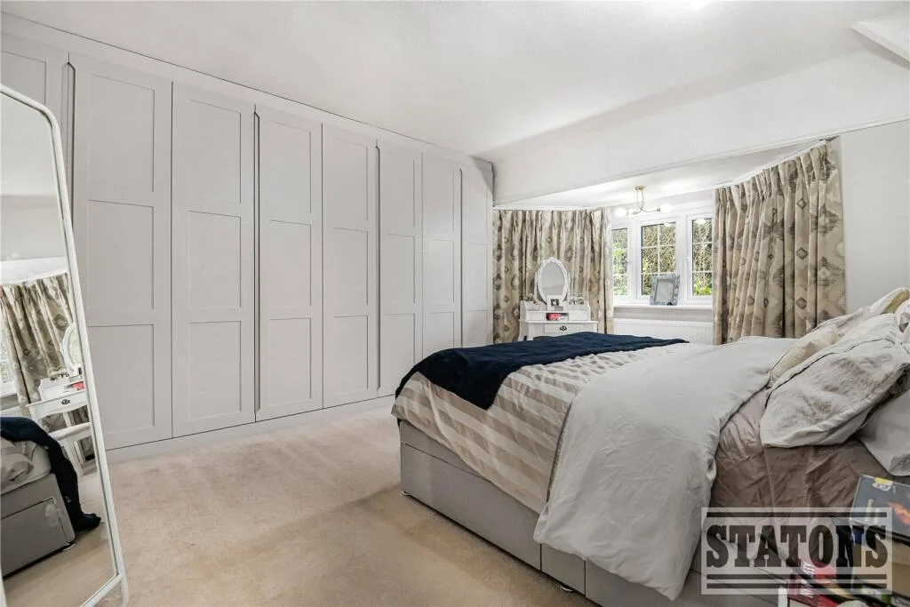 4 bedroom detached house for rent