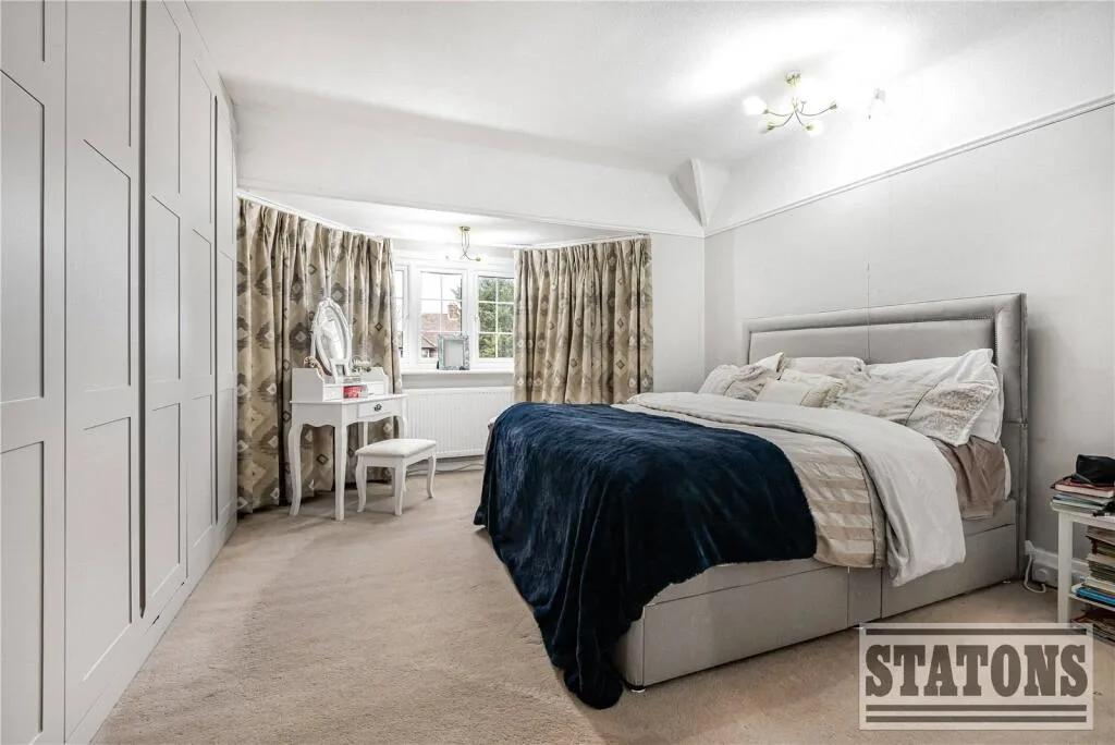 4 bedroom detached house for rent