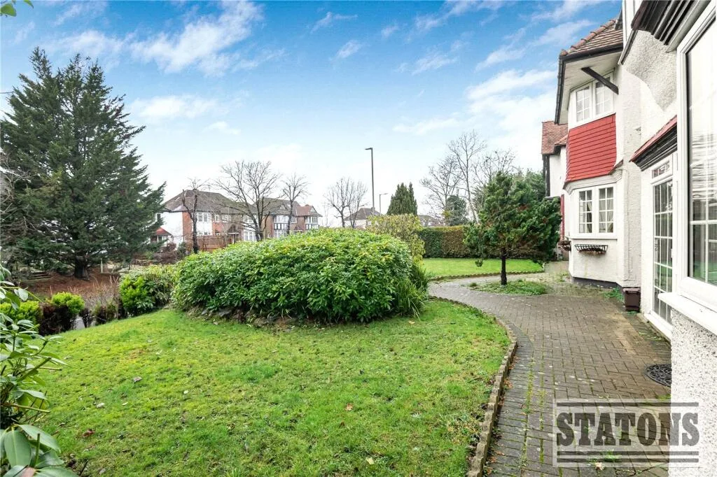 4 bedroom detached house for rent