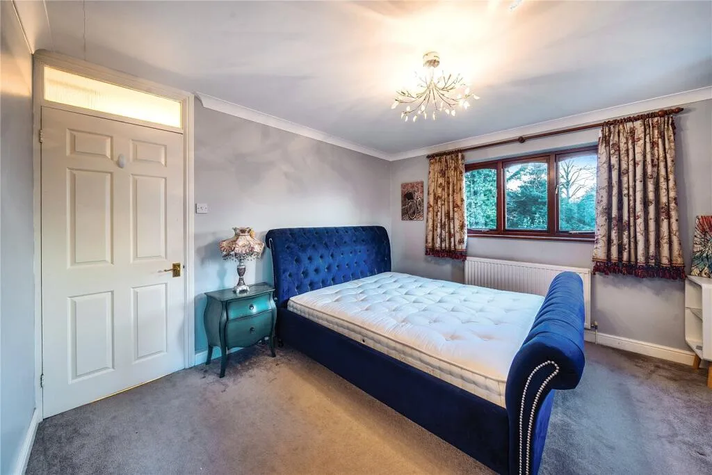 4 bedroom detached house for rent
