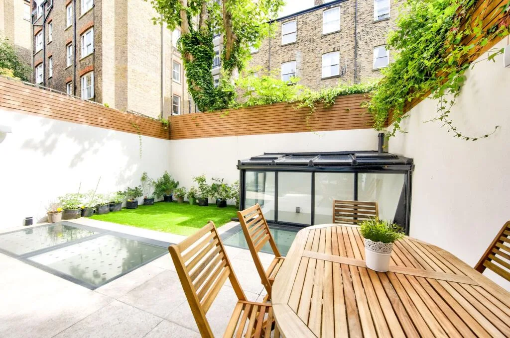 3 bedroom flat for rent