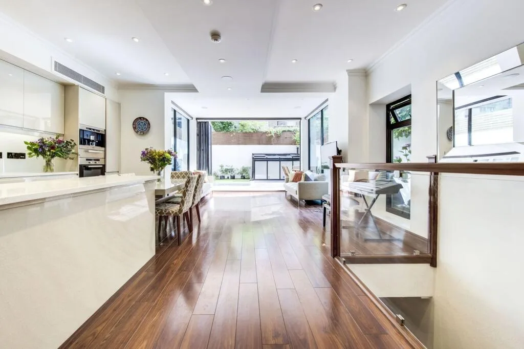 3 bedroom flat for rent