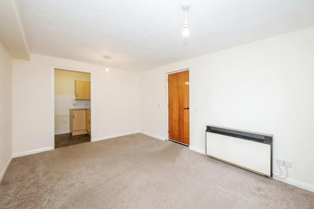 1 bedroom retirement property for rent