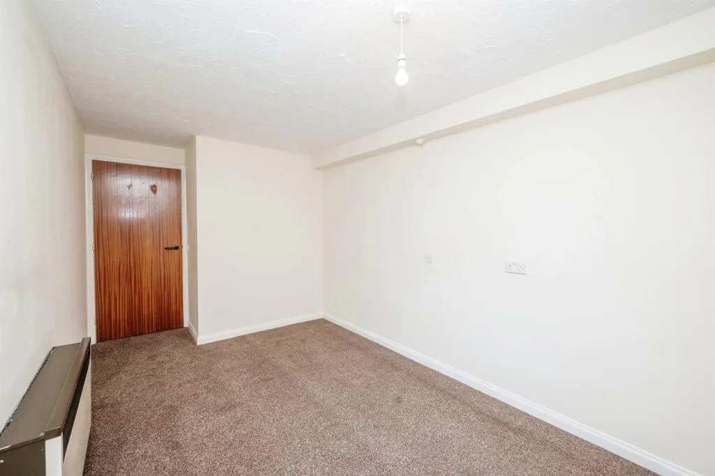 1 bedroom retirement property for rent