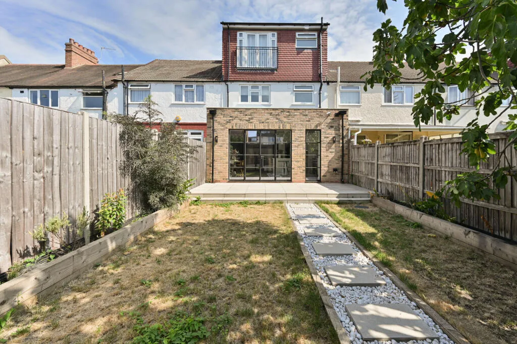 4 bedroom house for rent