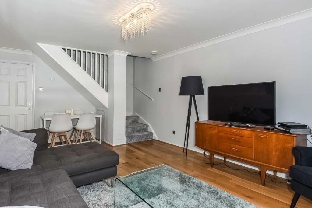 2 bedroom terraced house for rent