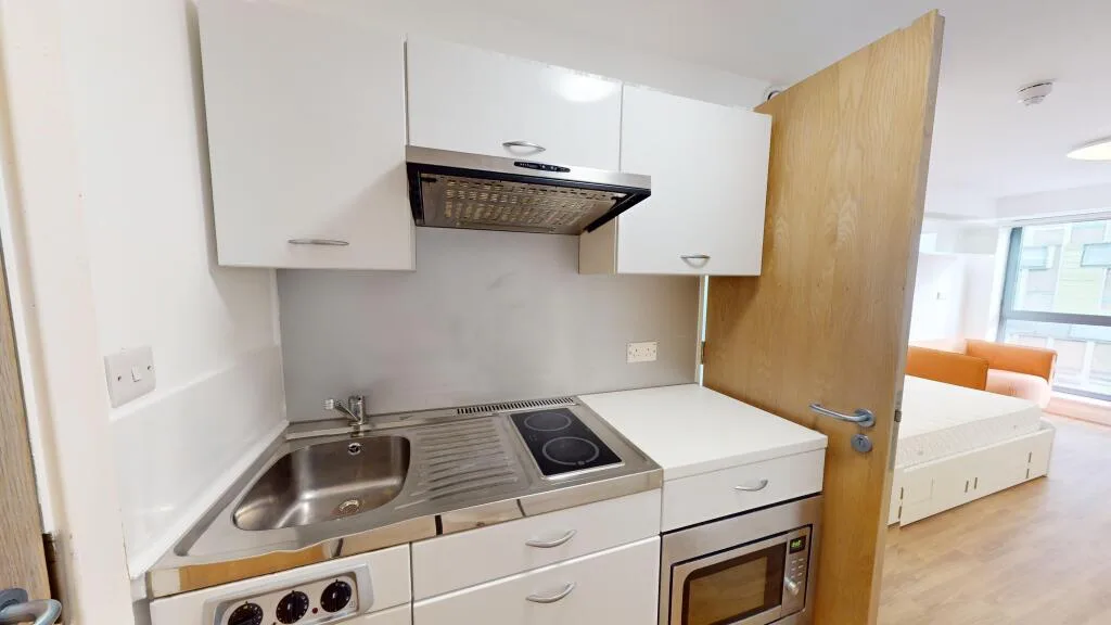 Studio flat for rent