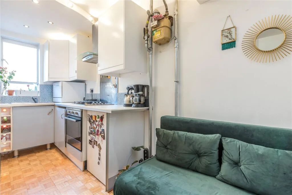 Studio apartment for rent