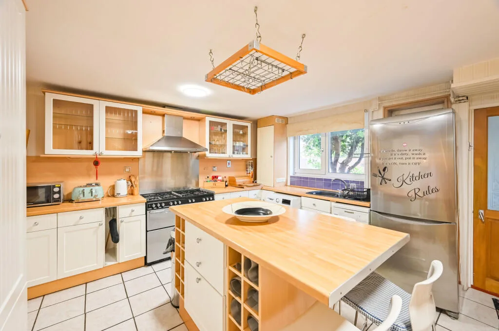 3 bedroom house for rent