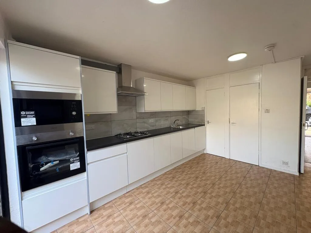 3 bedroom house for rent