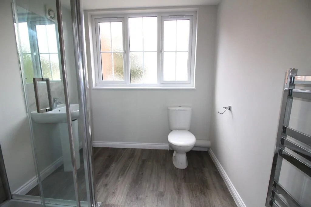 4 bedroom detached house for rent
