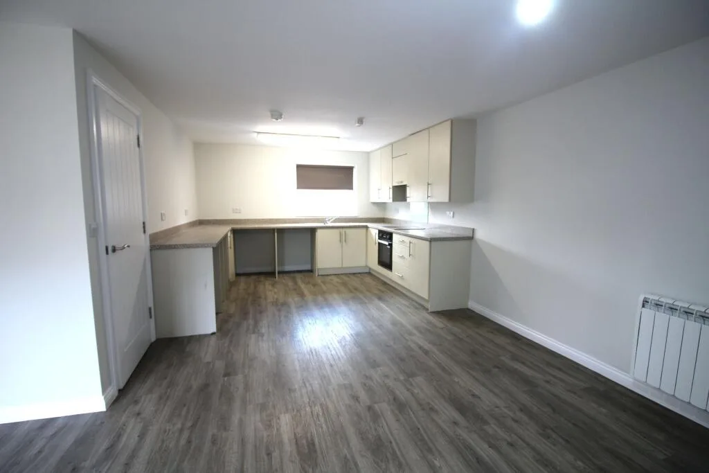 4 bedroom detached house for rent