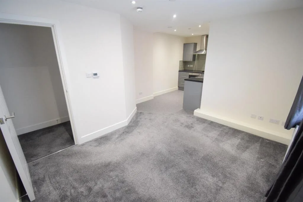 1 bedroom house for rent