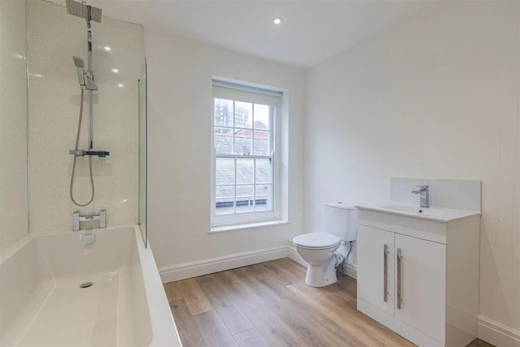1 bedroom duplex for rent