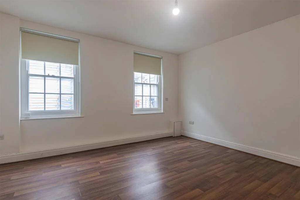 1 bedroom duplex for rent