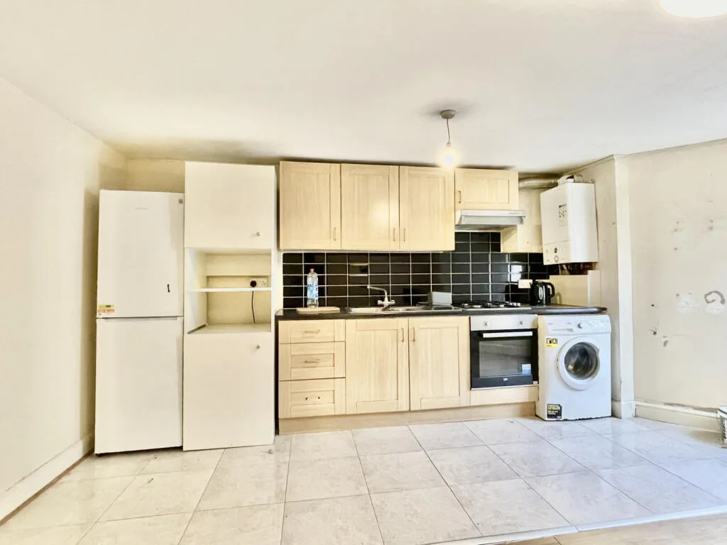 1 bedroom flat for rent