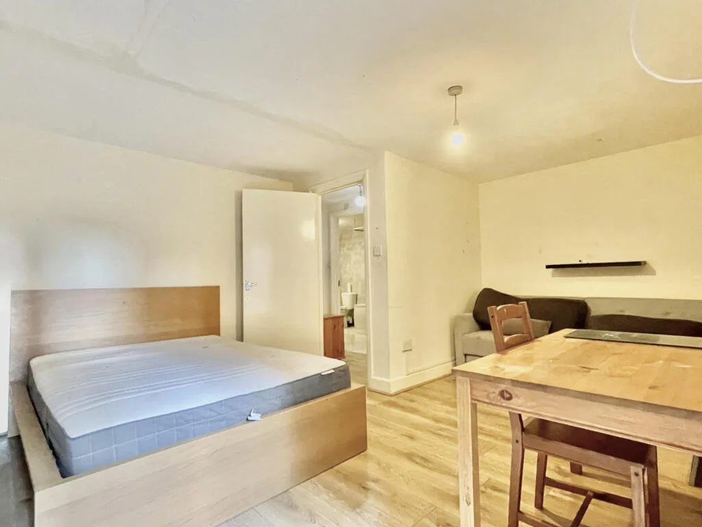 1 bedroom flat for rent