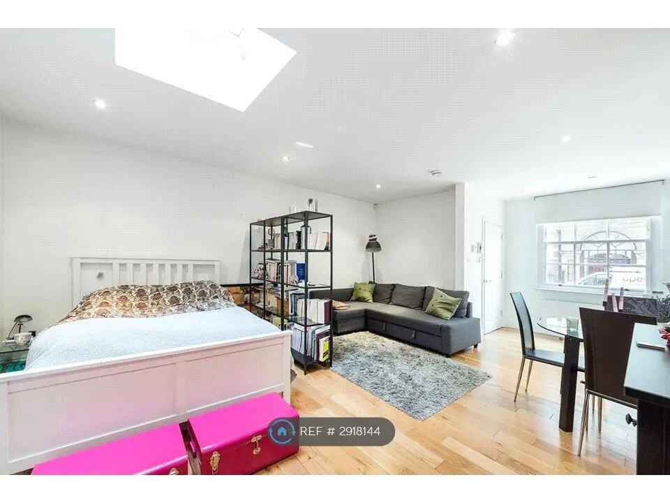 Studio apartment for rent