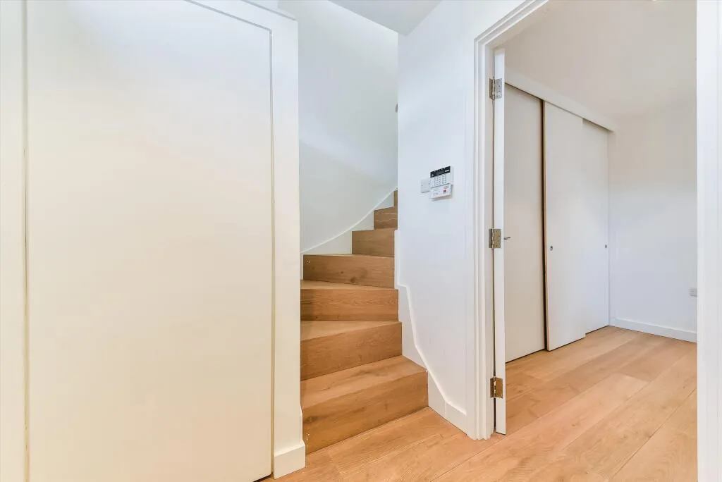 1 bedroom terraced house for rent