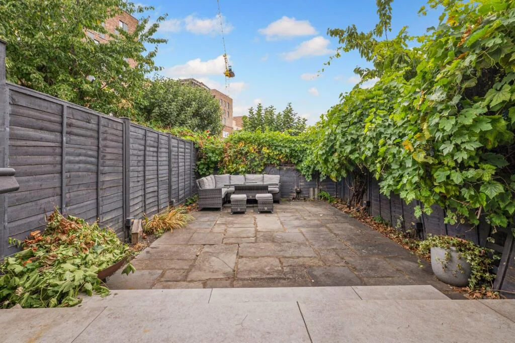 3 bedroom terraced house for rent