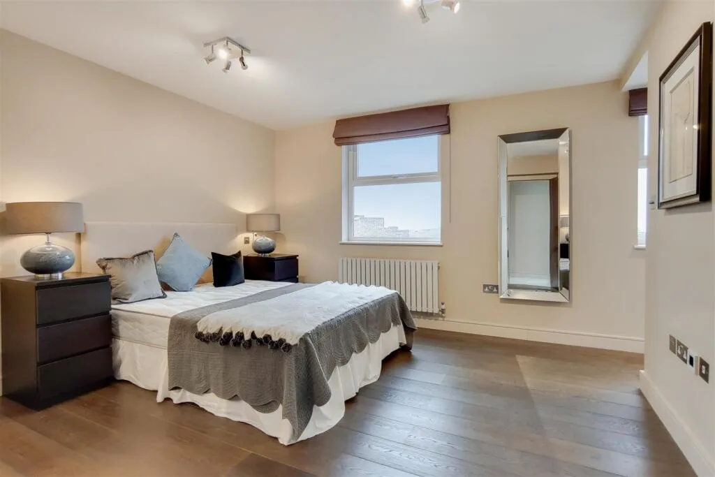 3 bedroom flat for rent