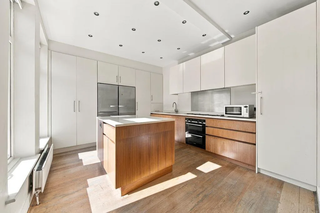 3 bedroom flat for rent